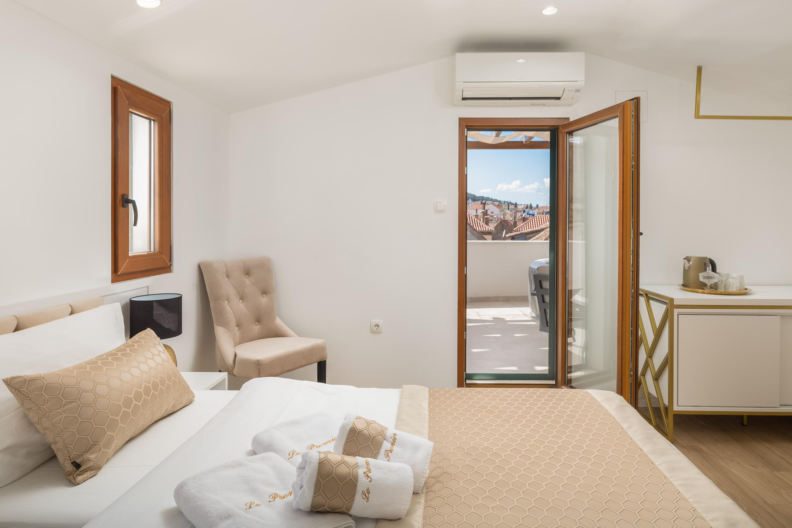 Le Premier Luxury Rooms Split Eksteriør billede