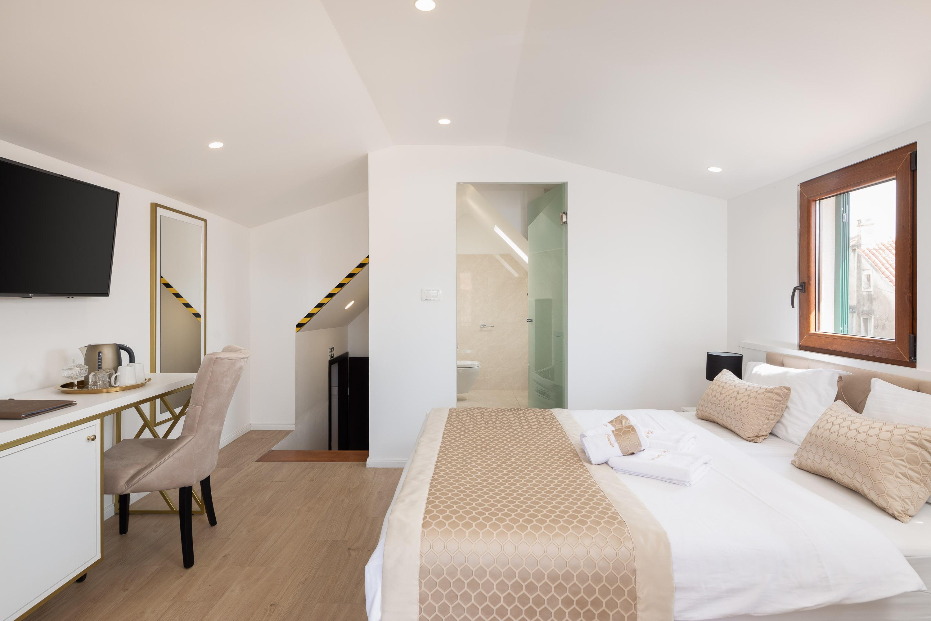 Le Premier Luxury Rooms Split Eksteriør billede