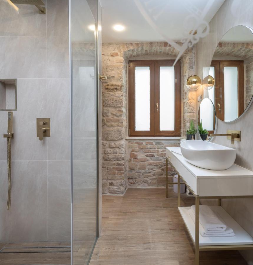 Le Premier Luxury Rooms Split Eksteriør billede